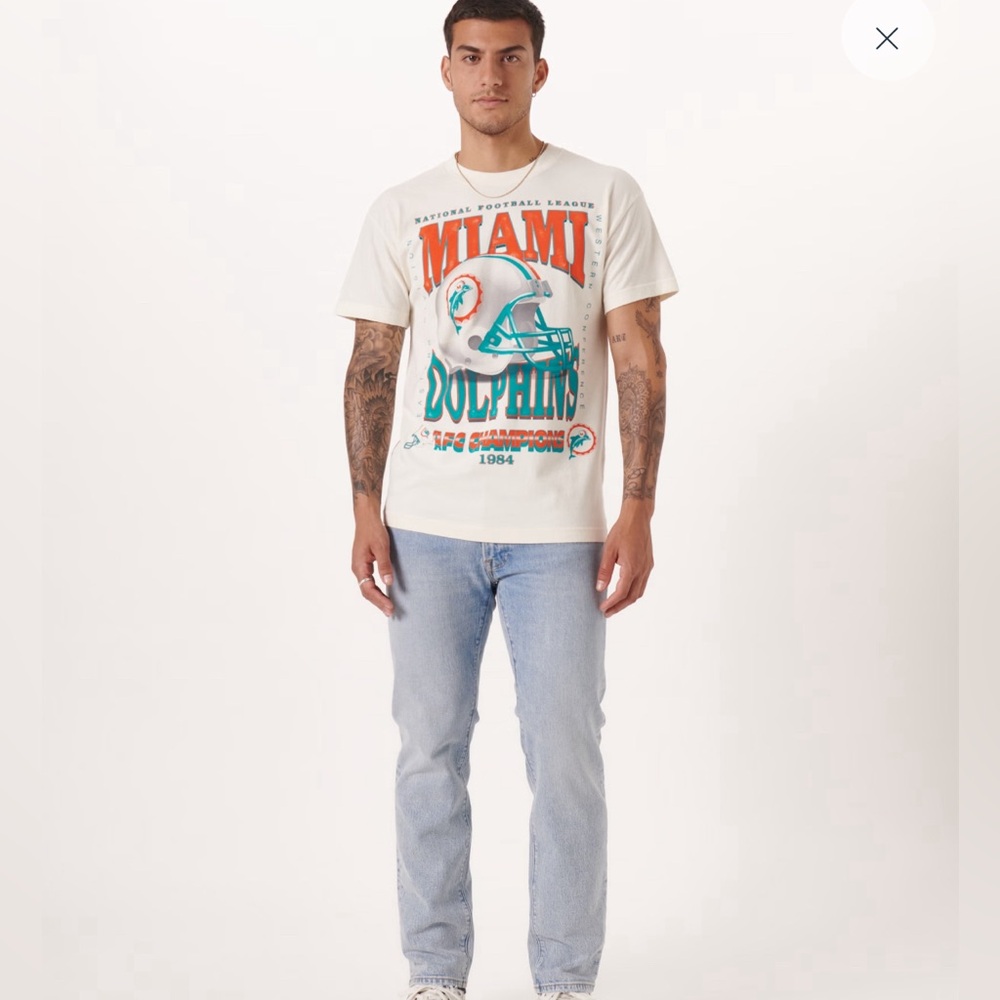 Abercrombie Miami Dolphins Graphic Tee